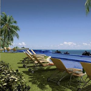 Unik Island Resort & Spa